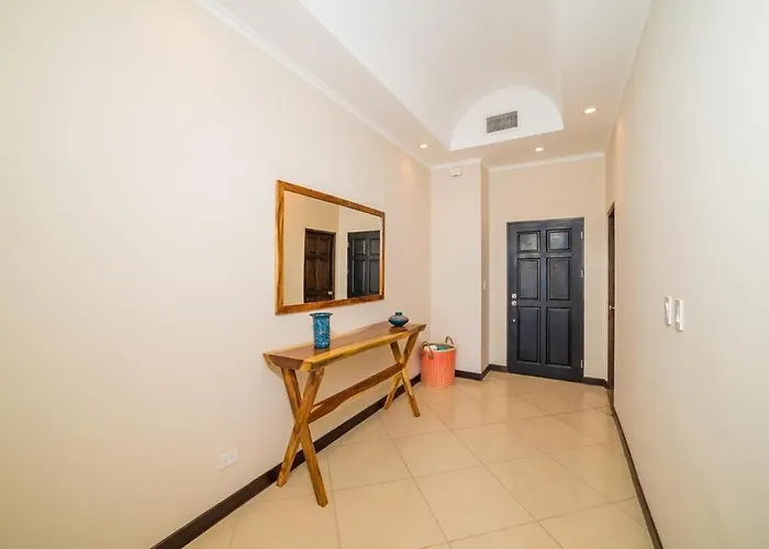 Oceanviews, Private Veranda, 2 Pools & Concierge Hébergement de vacances